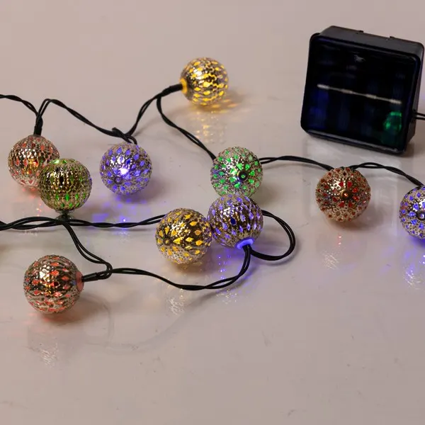 ΣΕΙΡΑ, 40 LED 5mm, ΜΠΑΛΕΣ ΒΟΗΟ 3cm, ΗΛΙΑΚΟ ΣΥΛΛΕΚΤΗ ΜΕ ΑΙΣΘΗΤΗΡΑ ΦΩΤΟΣ, 8 ΠΡΟΓΡΑΜΜΑΤΑ, ΠΡΑΣΙΝΟ PVC ΚΑΛΩΔΙΟ, ΧΡΩΜΑΤΙΣΤΟ LED ΑΝΑ 10cm, ΠΡΟΕΚΤΑΣΗ ΠΑΡΟΧΗΣ 1m, ΙΡ44