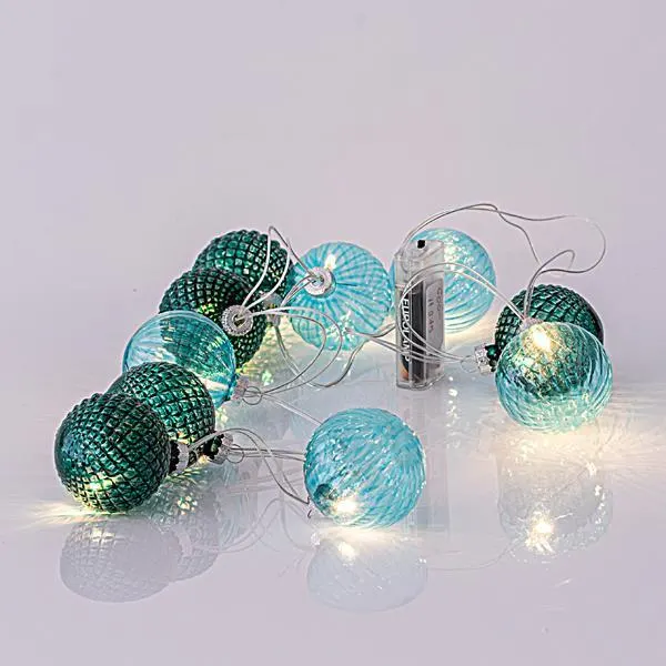 ΣΕΙΡΑ, 10 LED 5mm, ΠΡΑΣΙΝΕΣ ΓΥΑΛΙΝΕΣ ΜΠΑΛΕΣ 6cm, ΜΠΑΤΑΡΙΑΣ 3xAA, ΔΙΑΦΑΝΟ PVC ΚΑΛΩΔΙΟ, ΘΕΡΜΟ ΛΕΥΚΟ LED ΑΝΑ 15cm, ΠΡΟΕΚΤΑΣΗ ΠΑΡΟΧΗΣ 50cm, IP20