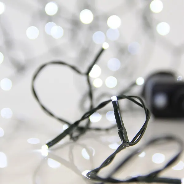 XMAS ΛΑΜΠΑΚΙ ΣΕΙΡΑ 400 LED 3mm 31V ΜΕΤΑΣΧΗΜΑΤΙΣΤΗ ΜΕ 8 ΠΡΟΓΡΑΜΜΑΤΑ & ΜΝΗΜΗ ΠΡΑΣΙΝΟ PVC ΚΑΛΩΔΙΟ ΛΕΥΚΟ LED ΑΝΑ 5cm ΠΑΡΟΧΗ 3m ΙΡ44