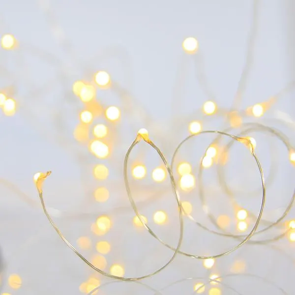 XMAS ΛΑΜΠΑΚΙ ΣΕΙΡΑ 20 MINI LED ΜΠΑΤΑΡΙΑΣ 2ΑΑ ΜΕ ΧΡΟΝΟΔΙΑΚΟΠΤΗ ΑΣΗΜΙ ΧΑΛΚΙΝΟ ΚΑΛΩΔΙΟ ΘΕΡΜΟ ΛΕΥΚΟ LED ΑΝΑ 10cm ΠΑΡΟΧΗ 10cm IP20 DISPLAY BOX 24τμχ