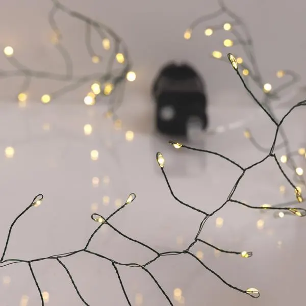 XMAS ΛΑΜΠΑΚΙ CLUSTER 12m 960 MINI LED ΜΕΤΑΣΧΗΜΑΤΙΣΤΗ ΜΕ 8 ΠΡΟΓΡΑΜΜΑΤΑ & ΜΝΗΜΗ ΠΡΑΣΙΝΟ ΧΑΛΚΙΝΟ ΚΑΛΩΔΙΟ ΘΕΡΜΟ ΛΕΥΚΟ LED ΠΑΡΟΧΗ 3m IP44