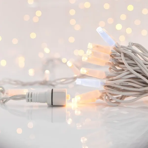 XMAS ΛΑΜΠΑΚΙ ΣΕΙΡΑ 100 LED 5mm ΜΕ ΚΑΛΥΜΜΑ 230V 2 ΕΠΕΚΤΑΣΕΙΣ ΕΩΣ 9 ΣΕΤ ΛΕΥΚΟ ΚΑΟΥΤΣΟΥΚ ΚΑΛΩΔΙΟ 90 ΘΕΡΜΟ ΛΕΥΚΟ LED & 10 ΛΕΥΚΑ FLASH LED ΑΝΑ 10cm IP65 (ΧΩΡΙΣ ΠΑΡΟΧΗ)